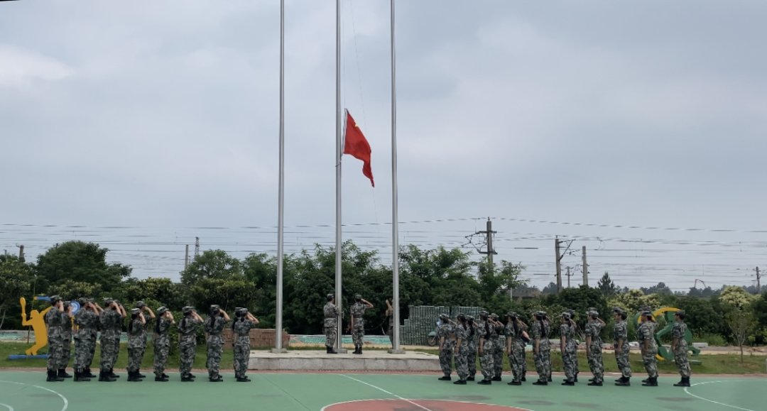 南昌向遠軌道技術(shù)學(xué)校第五屆校園文化節(jié)圓滿閉幕