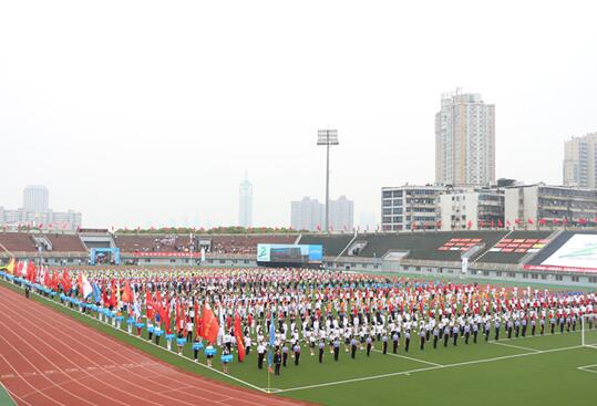 南昌向遠(yuǎn)軌道技術(shù)學(xué)校師生代表隊(duì)參加2019年南昌市第七屆校園體育節(jié)