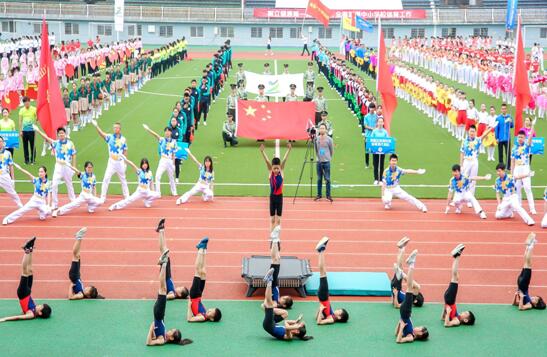 南昌向遠(yuǎn)軌道技術(shù)學(xué)校師生代表隊(duì)參加2019年南昌市第七屆校園體育節(jié)