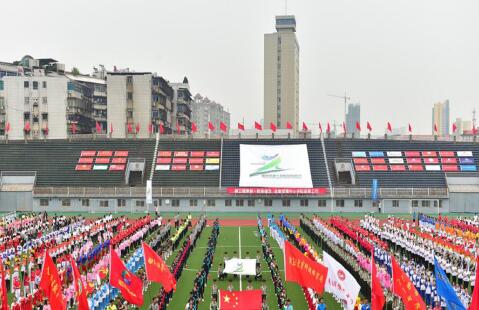 南昌向遠(yuǎn)軌道技術(shù)學(xué)校師生代表隊(duì)參加2019年南昌市第七屆校園體育節(jié)